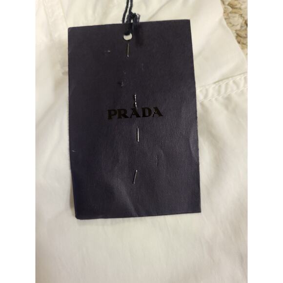 Prada Light Weight White Boot Leg Pants Size 38. Small Hole From Belt Loop... - Picture 6 of 8